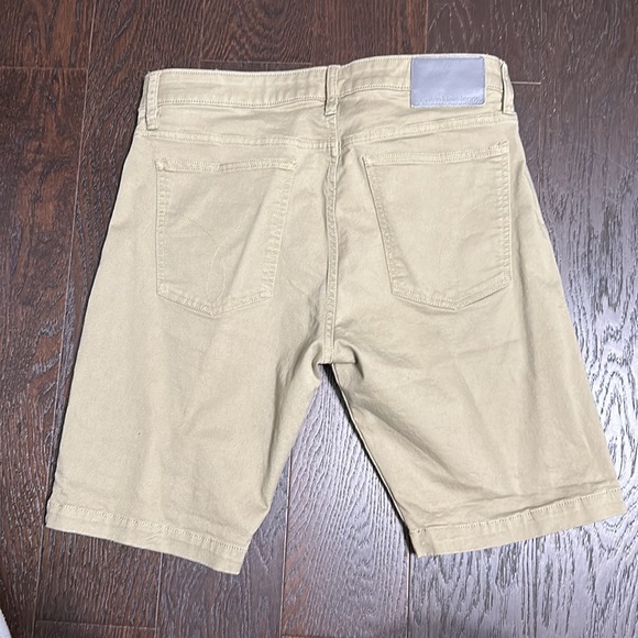 Mens Calvin Klein shorts - Picture 2 of 2